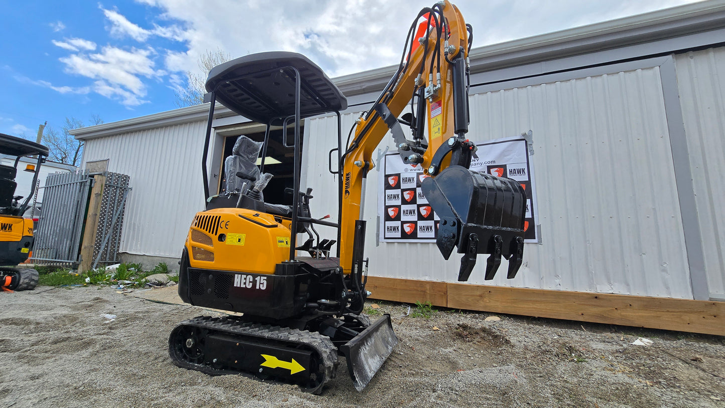 HEC Excavator 1.5 ton hydraulic thumb, swing boom with Kubota engine
