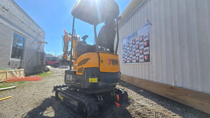 HEC Excavator 1.8 ton hydraulic thumb, swing boom with Kubota engine