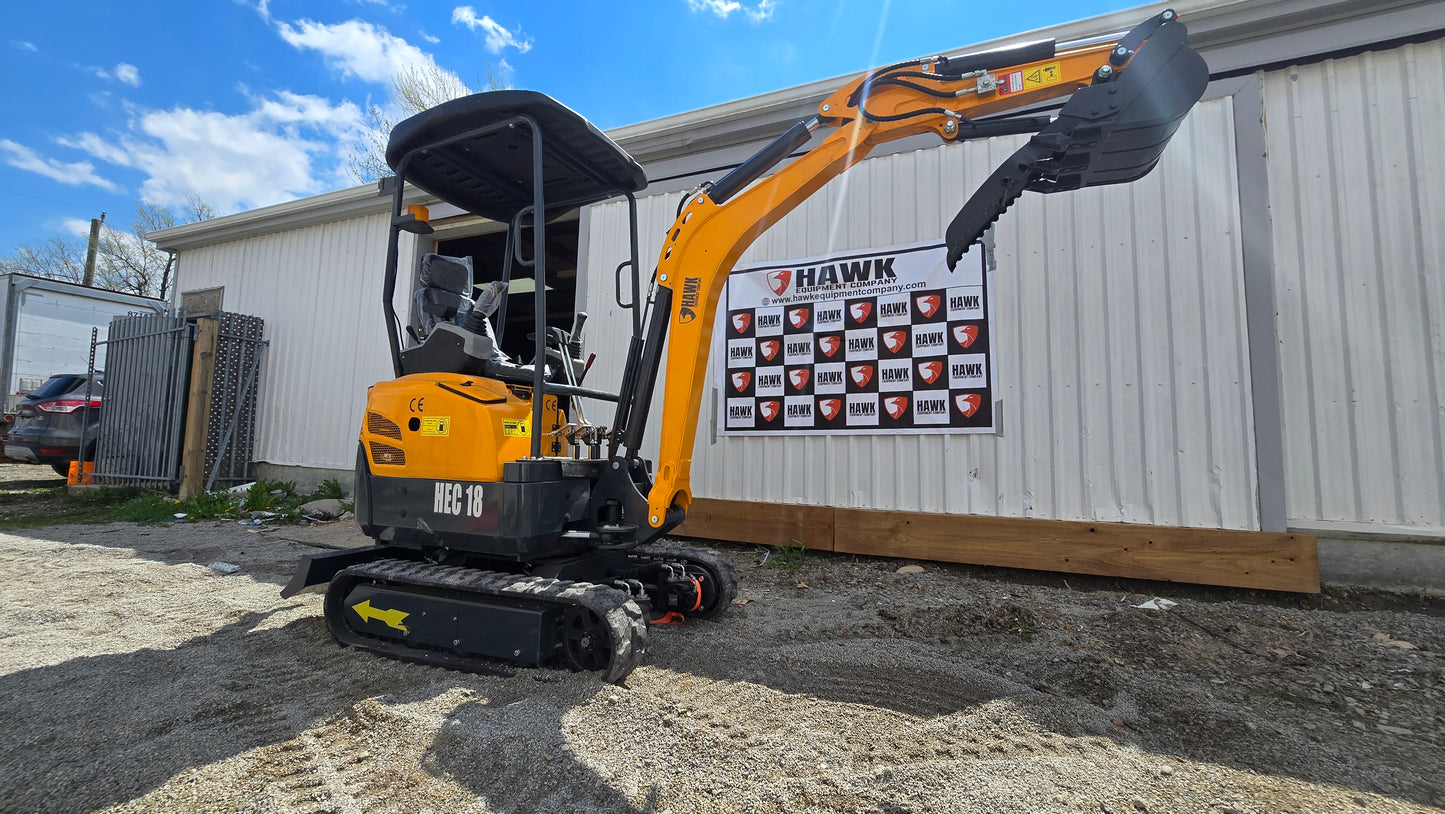 HEC Excavator 1.8 ton hydraulic thumb, swing boom with Kubota engine