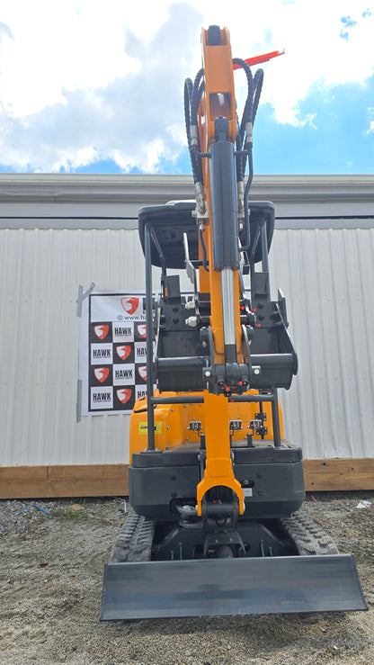 HEC Excavator 1.8 ton hydraulic thumb, swing boom with Kubota engine