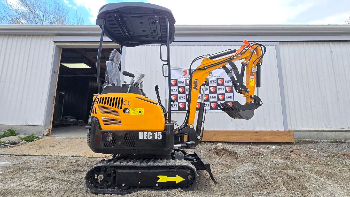HEC Excavator 1.5 ton hydraulic thumb, swing boom with Kubota engine