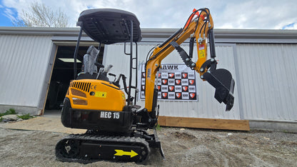 HEC Excavator 1.5 ton hydraulic thumb, swing boom with Kubota engine