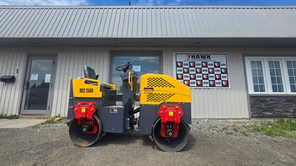HEC Vibratory Roller Compactor 1.5 ton with Briggs & Stratton Engine