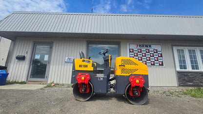 HEC Vibratory Roller Compactor 1.5 ton with Briggs & Stratton Engine