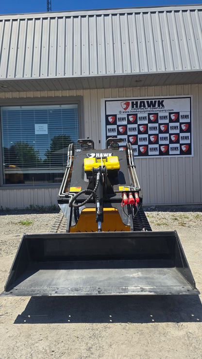 HEC Mini Skid Steer 23 HP 2 pumps with Briggs & Stratton Engine