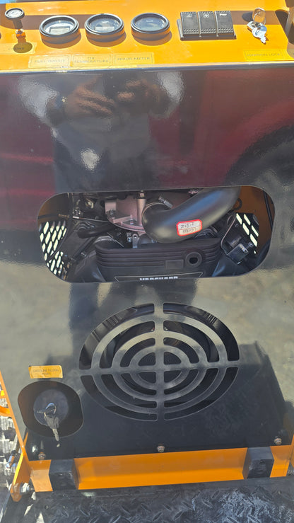 HEC Mini Skid Steer 23 HP 2 pumps with Briggs & Stratton Engine