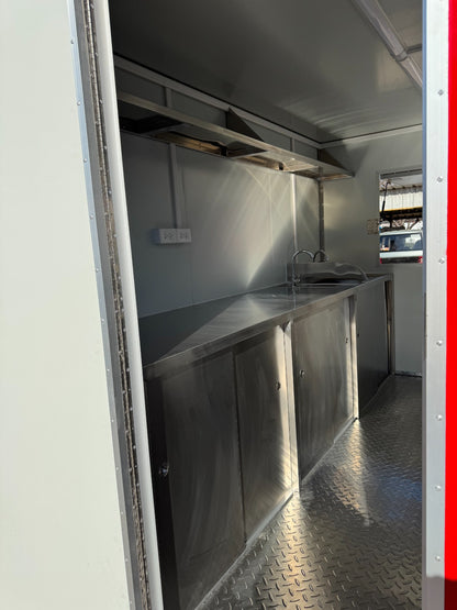 HEC Food cart 10 feet 3 sinks