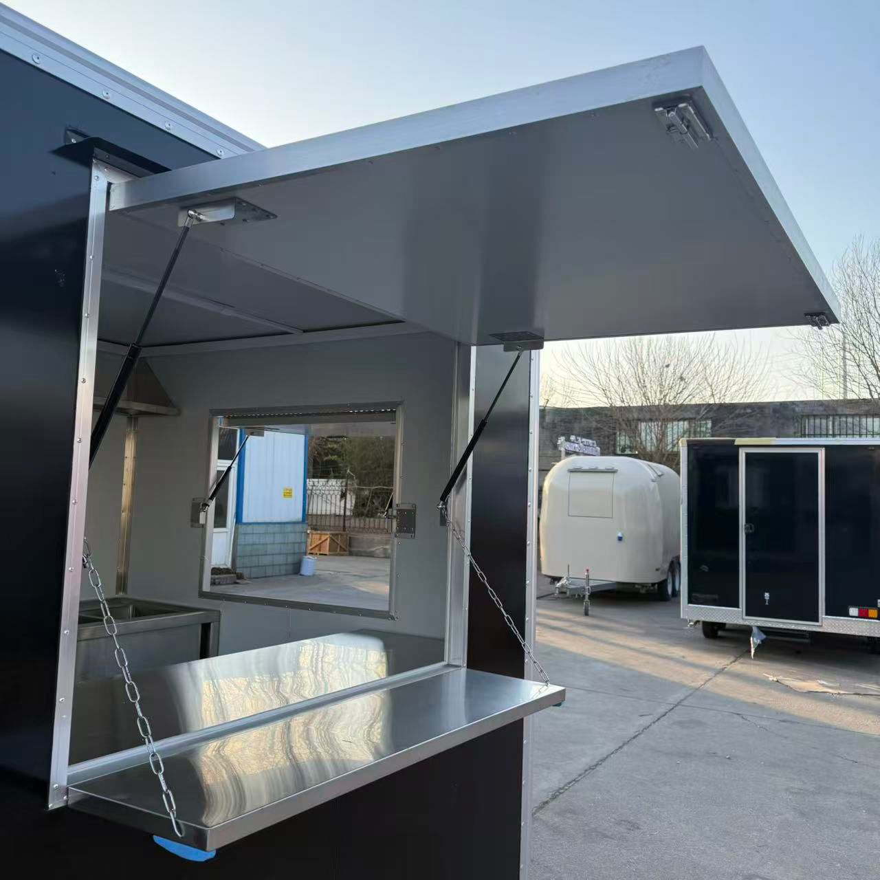 HEC Square Food Cart 3 sinks 7 ft